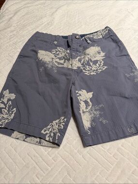 Men's Blue Floral Print Casual Shorts size 30 Three Truths